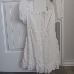 Selfie Leslie Criss Cross Back White Dress